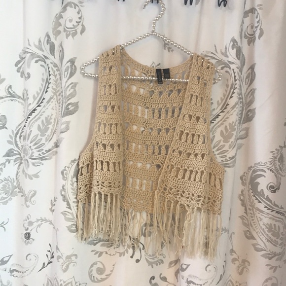 Crochet Tassle Vest - Picture 5 of 7